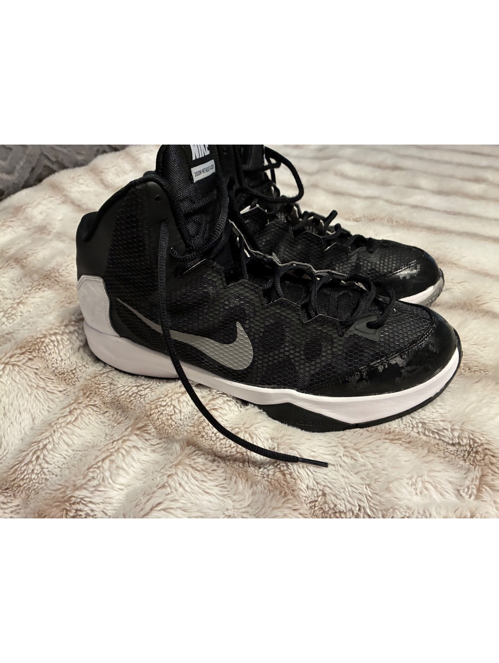 Nike Zoom Without A Doubt Basketball Shoes Black White Men's Size 12
